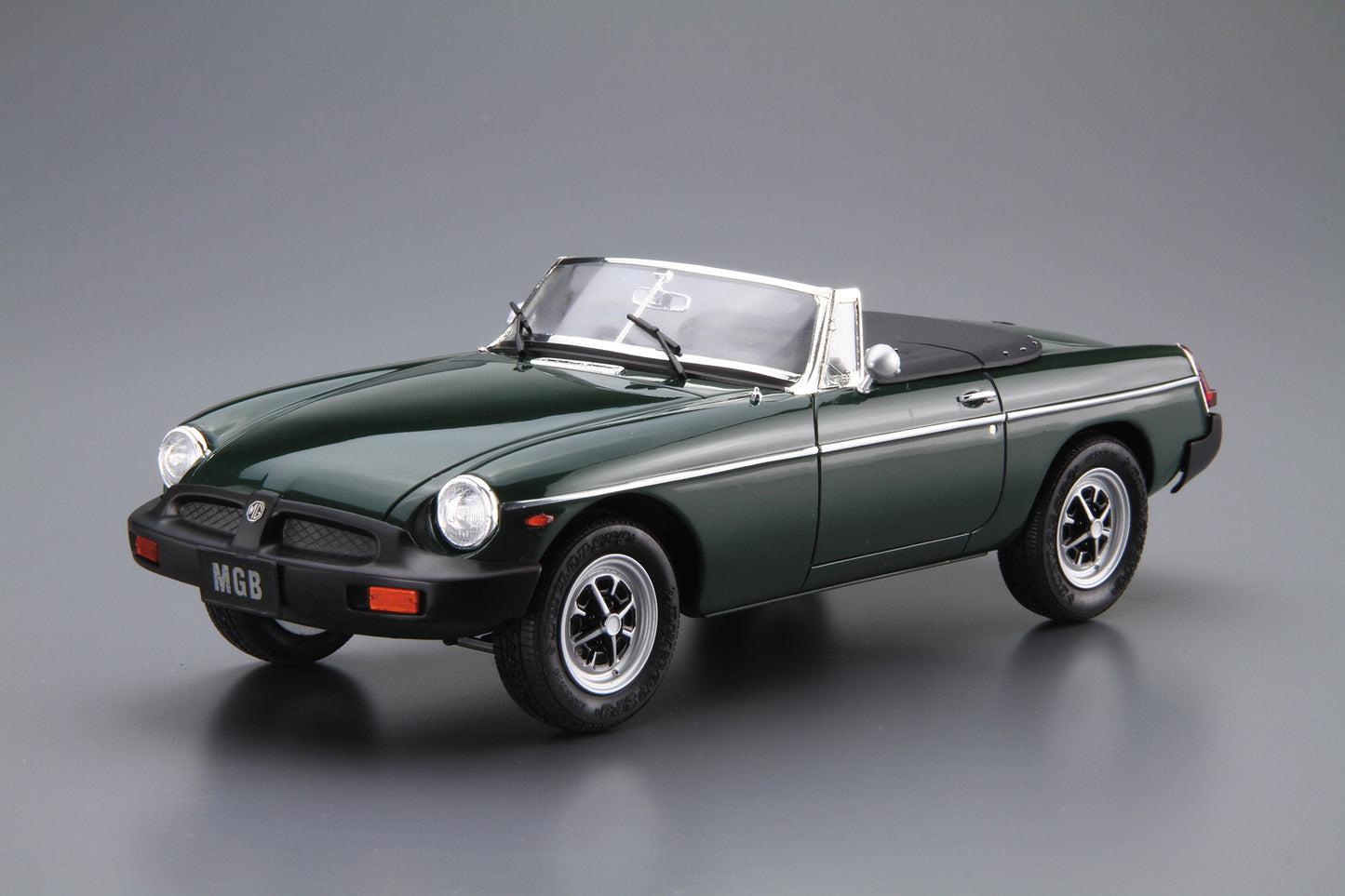 Model Car #102, Blmc G/Hn5D Mg-B Mk-3 '74 1/24 # 06881 by Aoshima