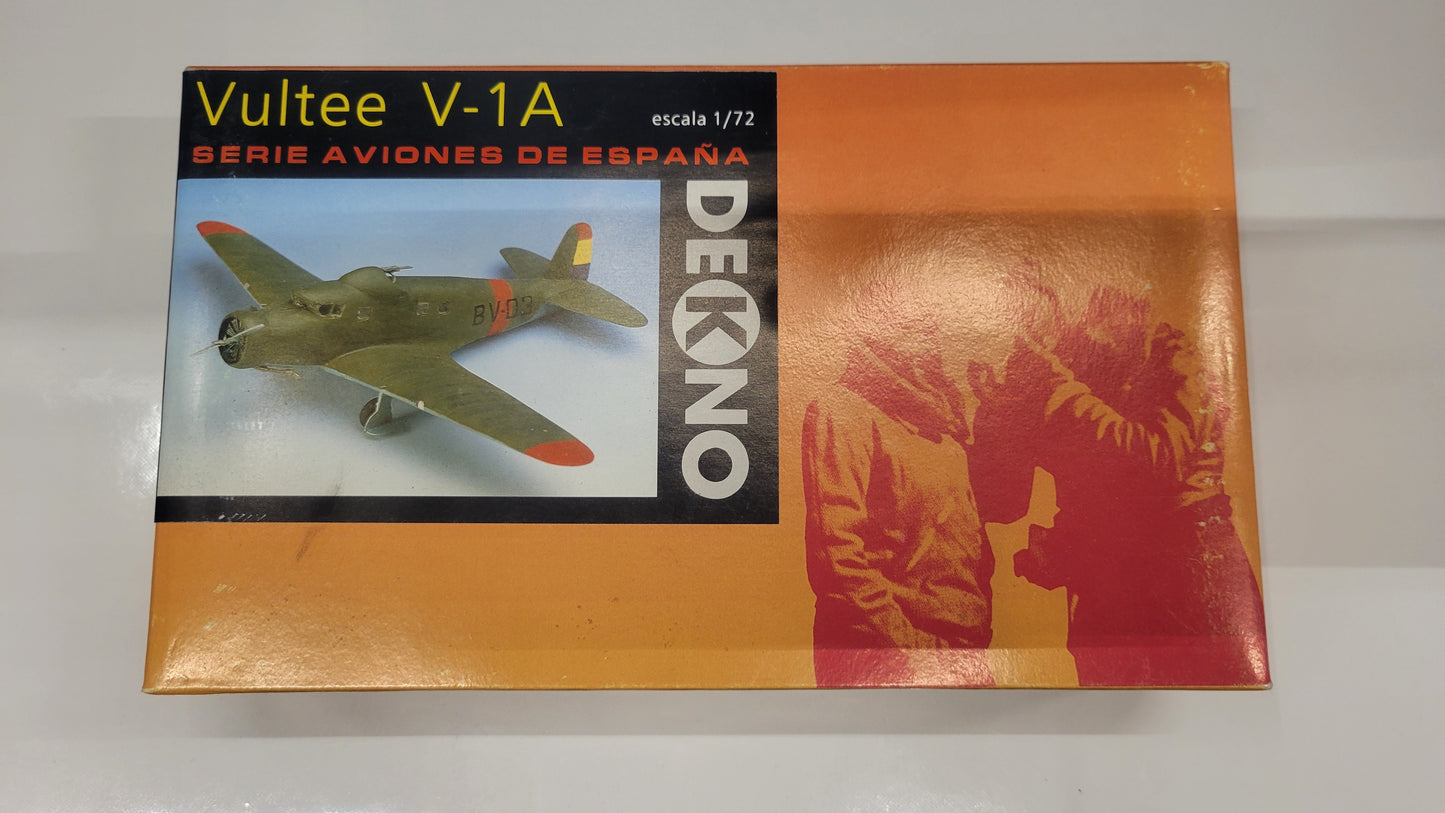 (Pre Owned) VulteeV-1A 1/72 Dekno