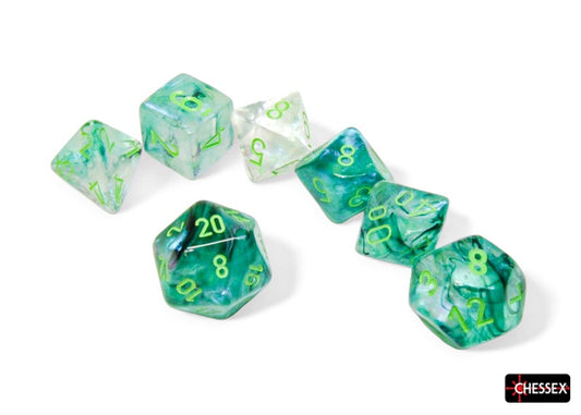 Chessex Borealis 7-Die Set Kelp/Light Green Luminary CHX27595