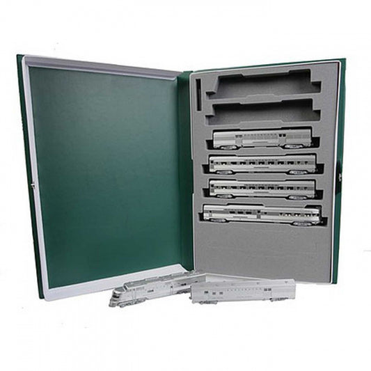 CB&Q EMD E5A & Silver Streak Zephyr 6 Unit Set w/DCC N