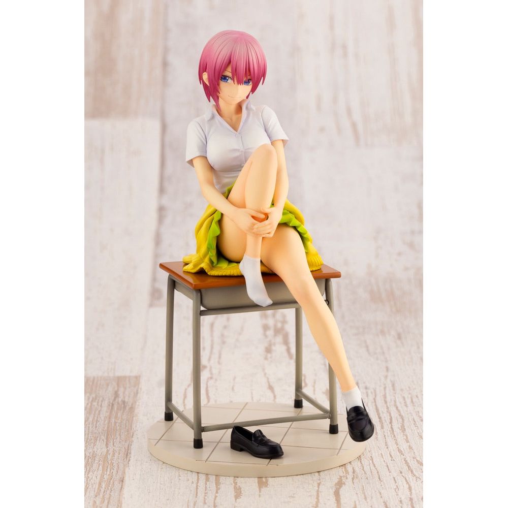 [Online Exclusive] Quintessential Quintuplets Ichika Nakano 1/8 Scale Figure