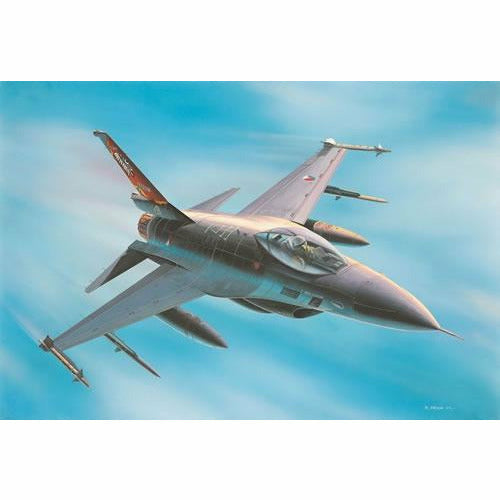 F-16 Falcon 1/100 by Revell