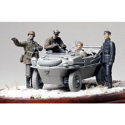 WWII Military Miniatures German Panzer Division "Frontline Reconnaissance Team" #35253 1/35 Figure Kit by Tamiya