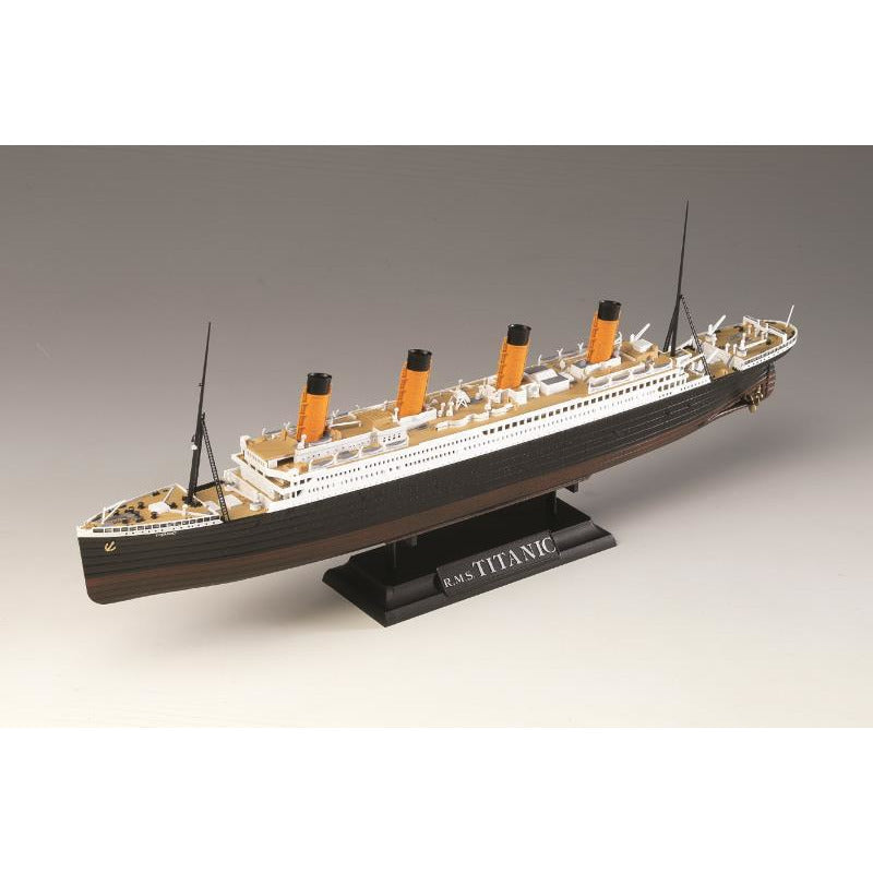 Maquette - Coffret 100 ans Titanic - 1/140 - Kits maquettes tout inclus -  Maquettes