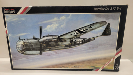 (Pre Owned) Dornier Do 317 v-1 1/72 scale by Special Hobby #72018