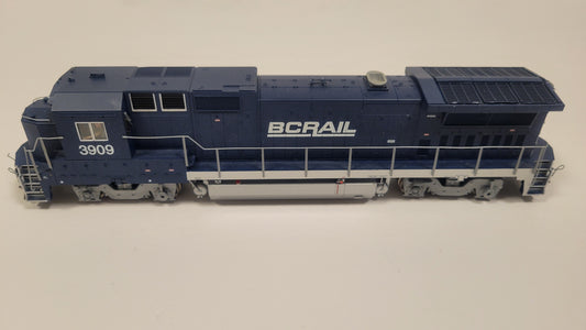 (PreOwned) BC Rail #3909 Locomotive
