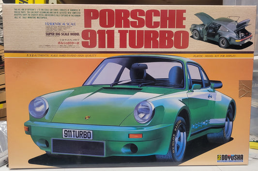 (Pre Owned) Porsche 911 Turbo 1:12 scale kit
