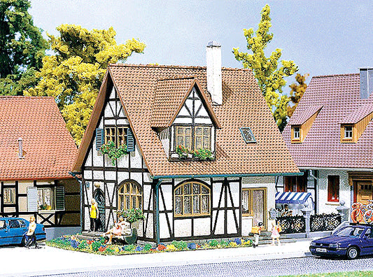 Faller Gmbh One-Family House w/Half-Timber Framing #130257