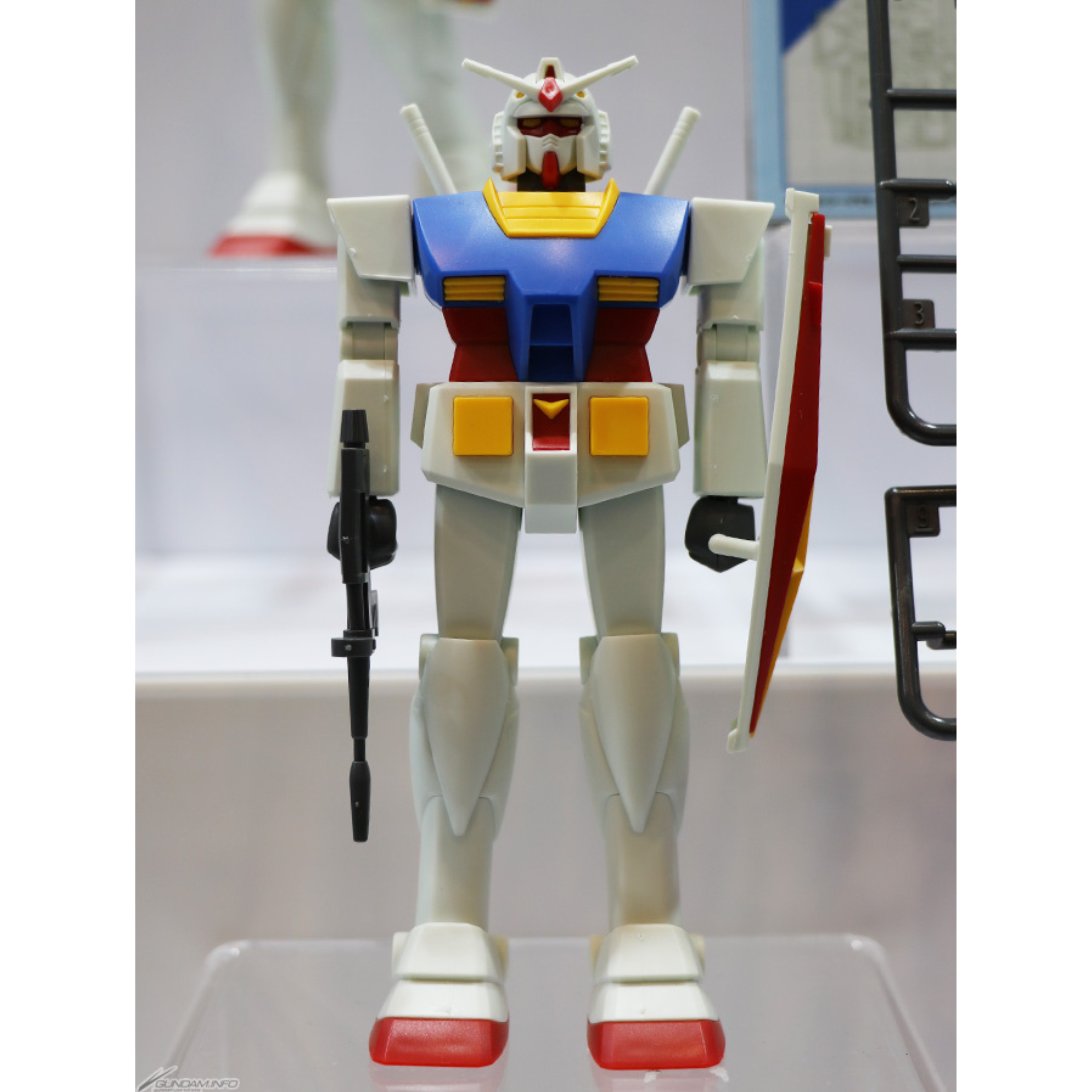 RX-78-2 Gundam Revival Version Best #5067411 Mecha Collection by Bandai