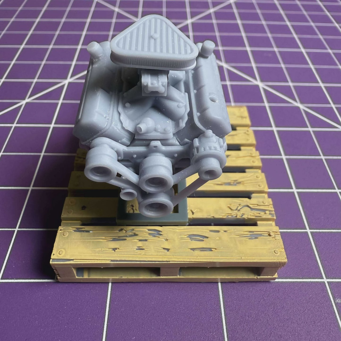 Model Maker's Accessory Kit 1/24 Chevrolet 572 Big Block Base Engine & Transmission Kit