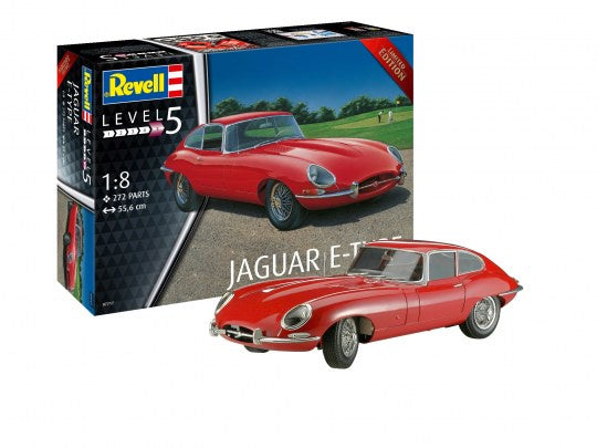 Jaguar E-Type 1/8 #7717 by Revell