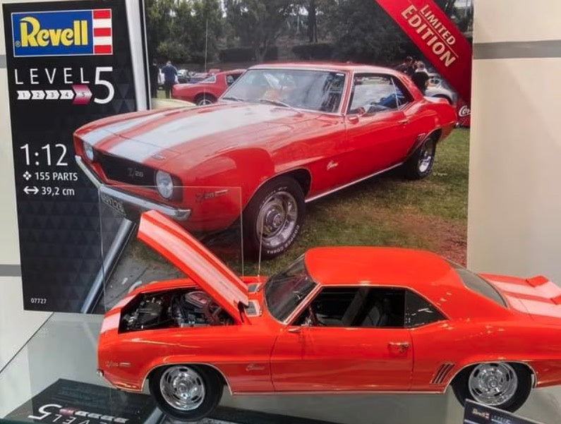 1969 Chevy Camaro 1/12 #7727 by Revell