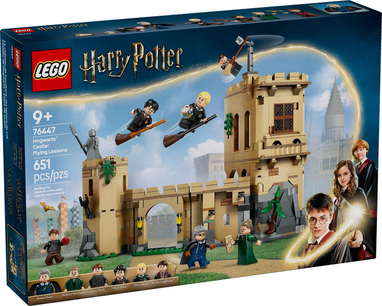 Lego Harry Potter: Hogwarts Castle: Flying Lessons 76447