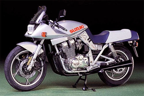 Suzuki GSX 1100 "Katana" 1/12 #14010 by Tamiya