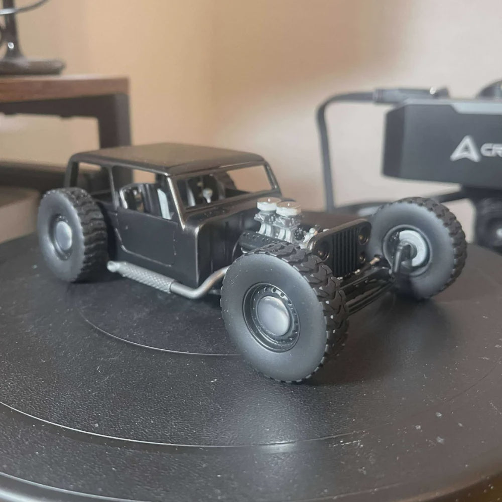 Model Maker's Full Model Kit 1/24 Jeep Renegade Rat Rod