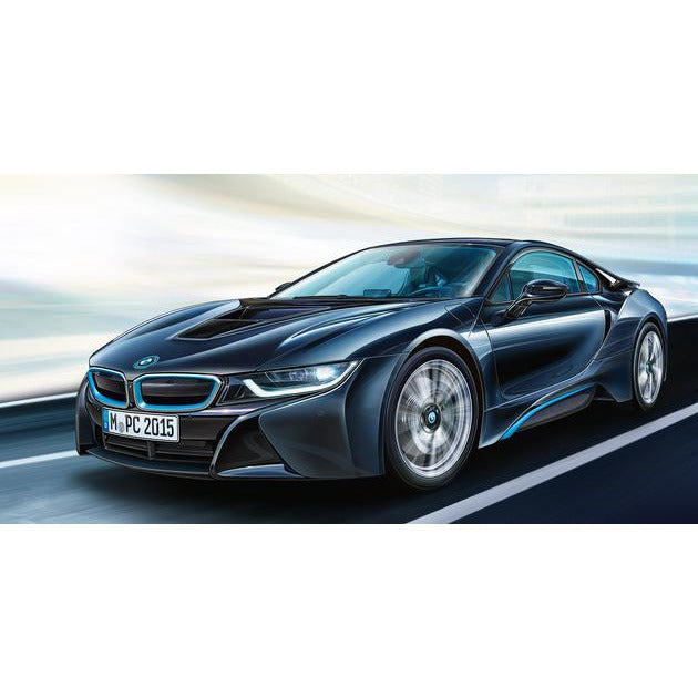 BMW i8 1/24 Model Car Kit #07008 by Revell