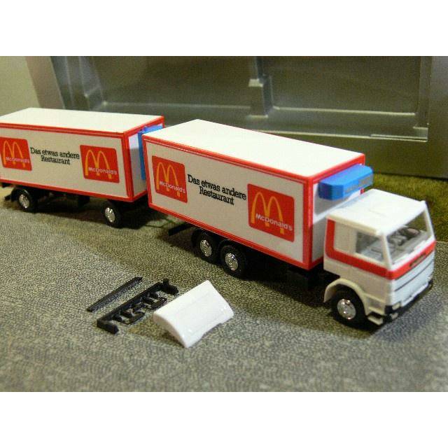 Albedo HO Scale 1/87 Miniature Vehicle Scania McDonald's Restaurant Truck