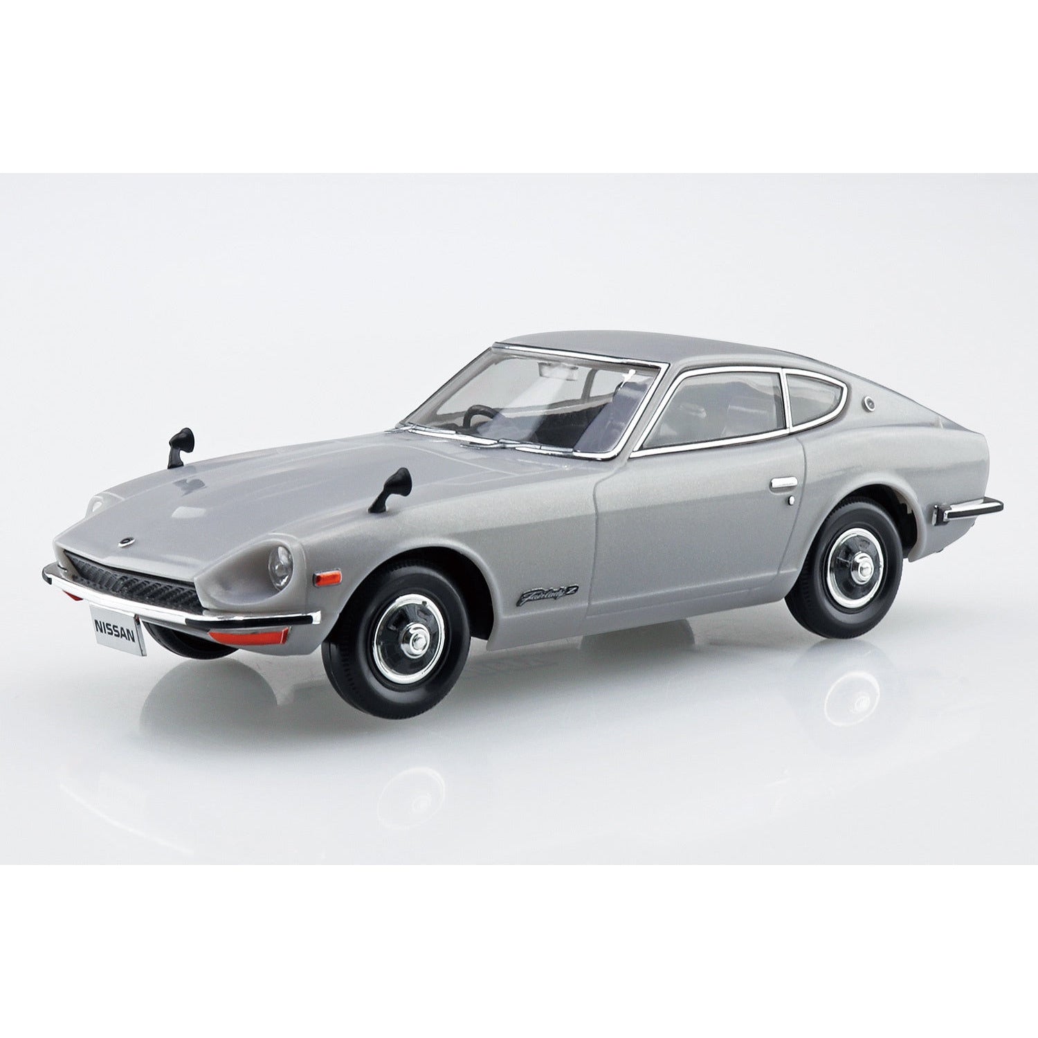 Nissan S30 Fairlady Z (Silver) 1/32 #06258 by Aoshima