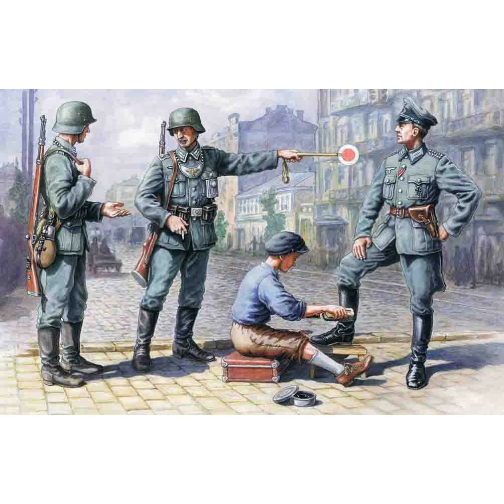 German Patrol (1939-1942) (4 figures - 1 officer, 2 soldiers, 1 civilian) 1/35 #35561 by ICM