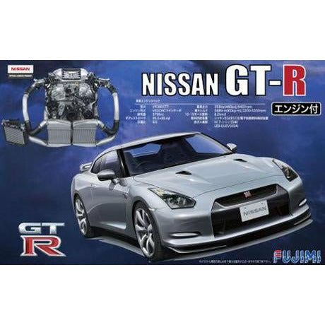 Nissan GT-R (R35) w/Engine 1/24 Model Car Kit #047492 by Fujimi
