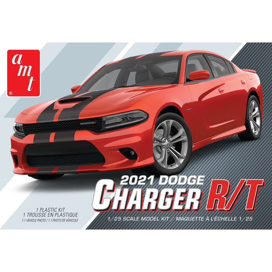 2021 Dodge Charger RT 1/25 Model Car Kit #1323 by AMT
