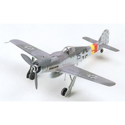 Focke-WUlf Fw190 D-9 1/72 by Tamiya