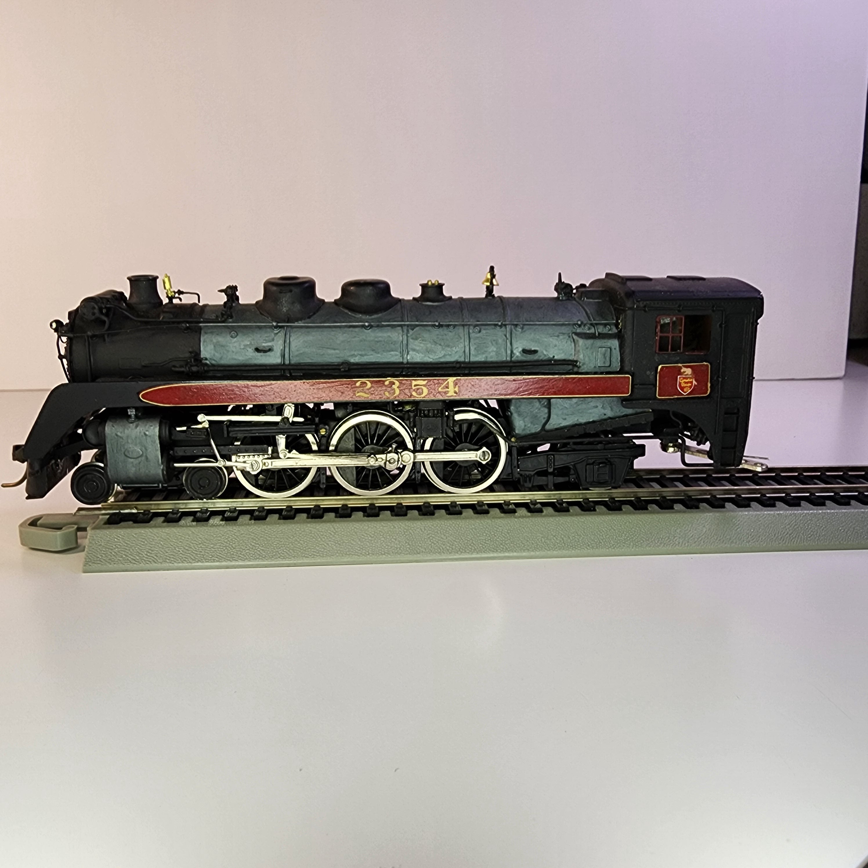 HO scale CPR 4-6-2 G3-Pacific Brass Locomotive Factory Painted (PREOWNED)