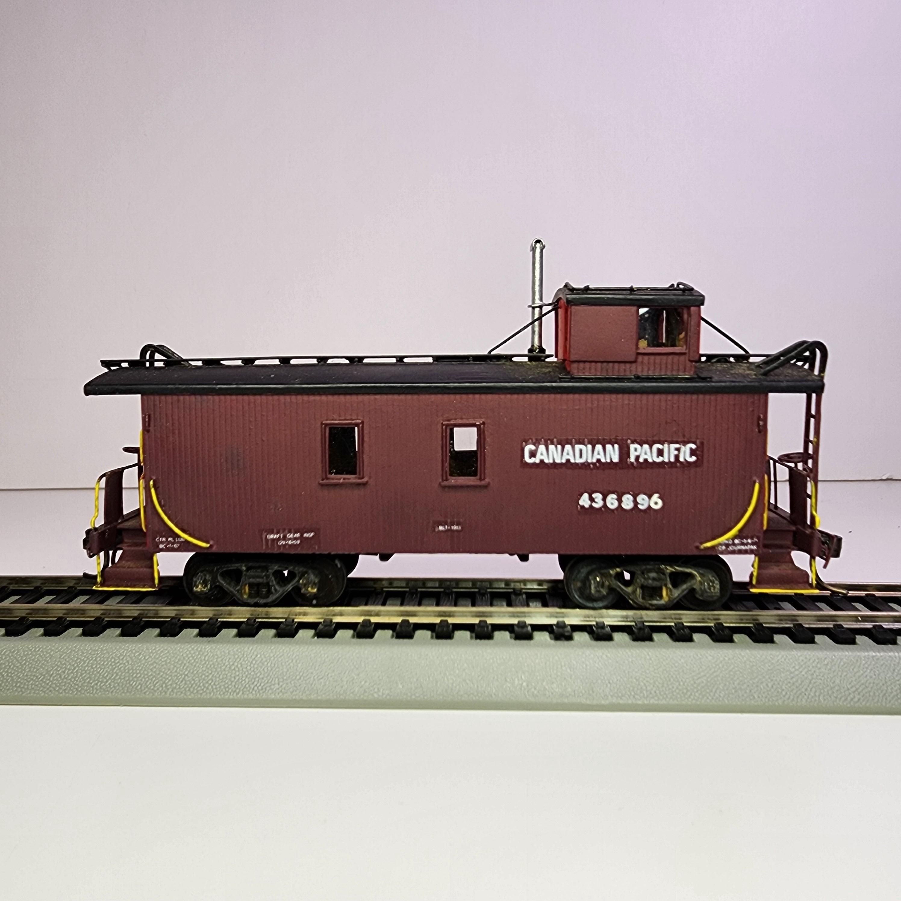 HO Scale CPR Brass Caboose Painted (PREOWNED)