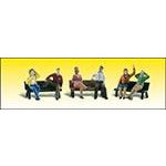 Woodland Scenics People on Benches (HO) WOO1924