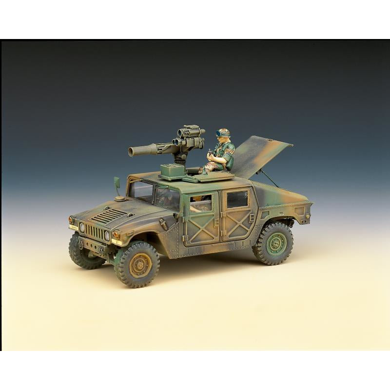 M-966 Hummer w/Tow 1/35 #13250 by Academy