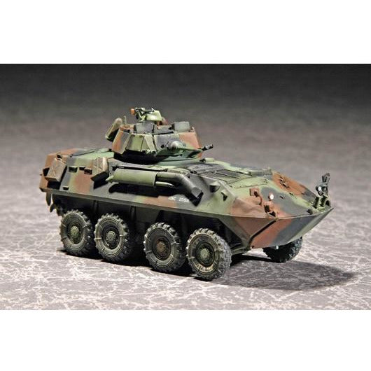 USMC LAV-25 (8X8) Light Armored Vehicle 1/72 by Trumpeter