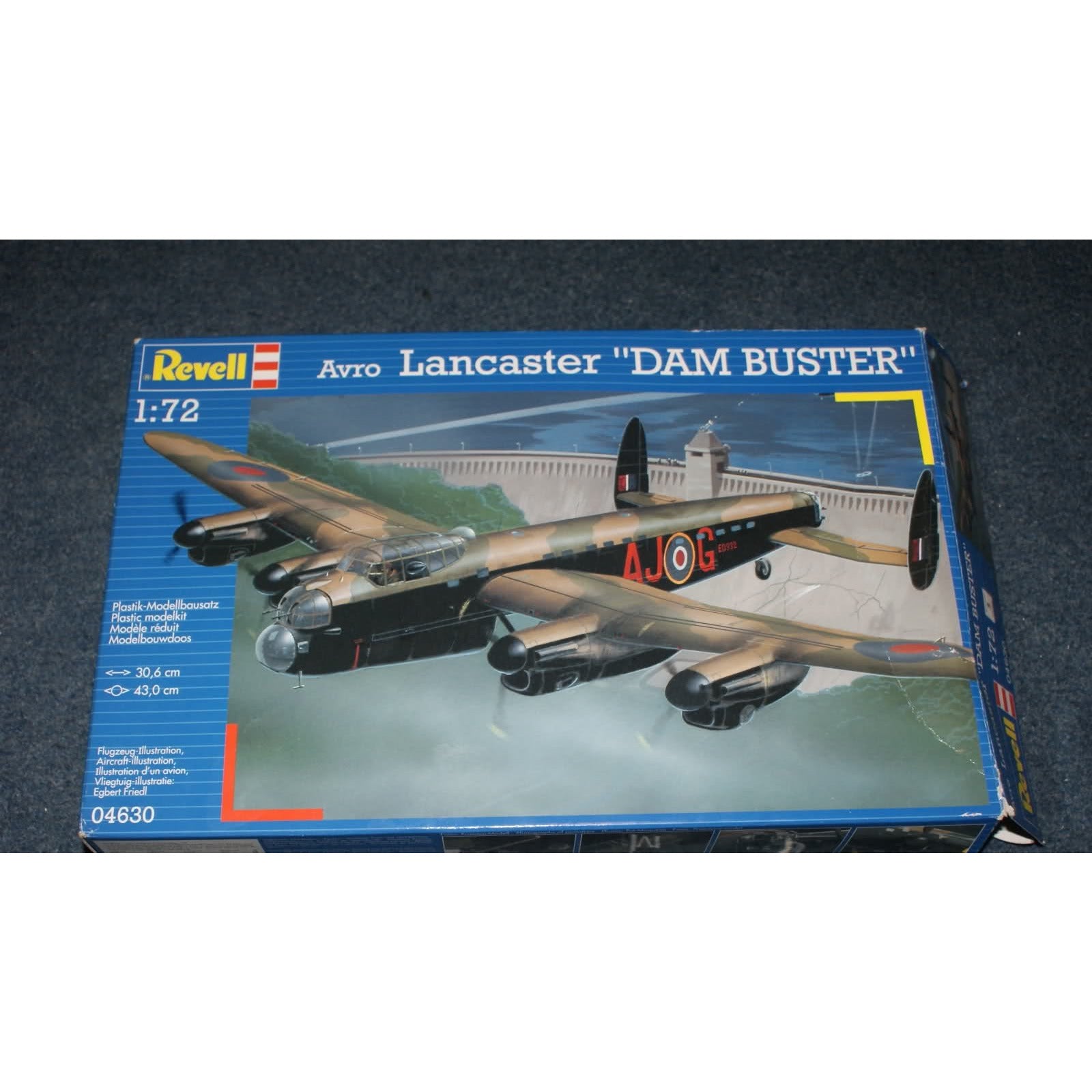 Lancaster Dam Buster 1/72 by Revell
