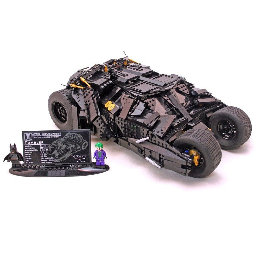 Lego DC Super Heroes: The Tumbler (UCS) 76023 (Box seals opened some shelf wear)