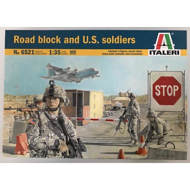 Road Block and US Soldiers 1/35 by Italeri