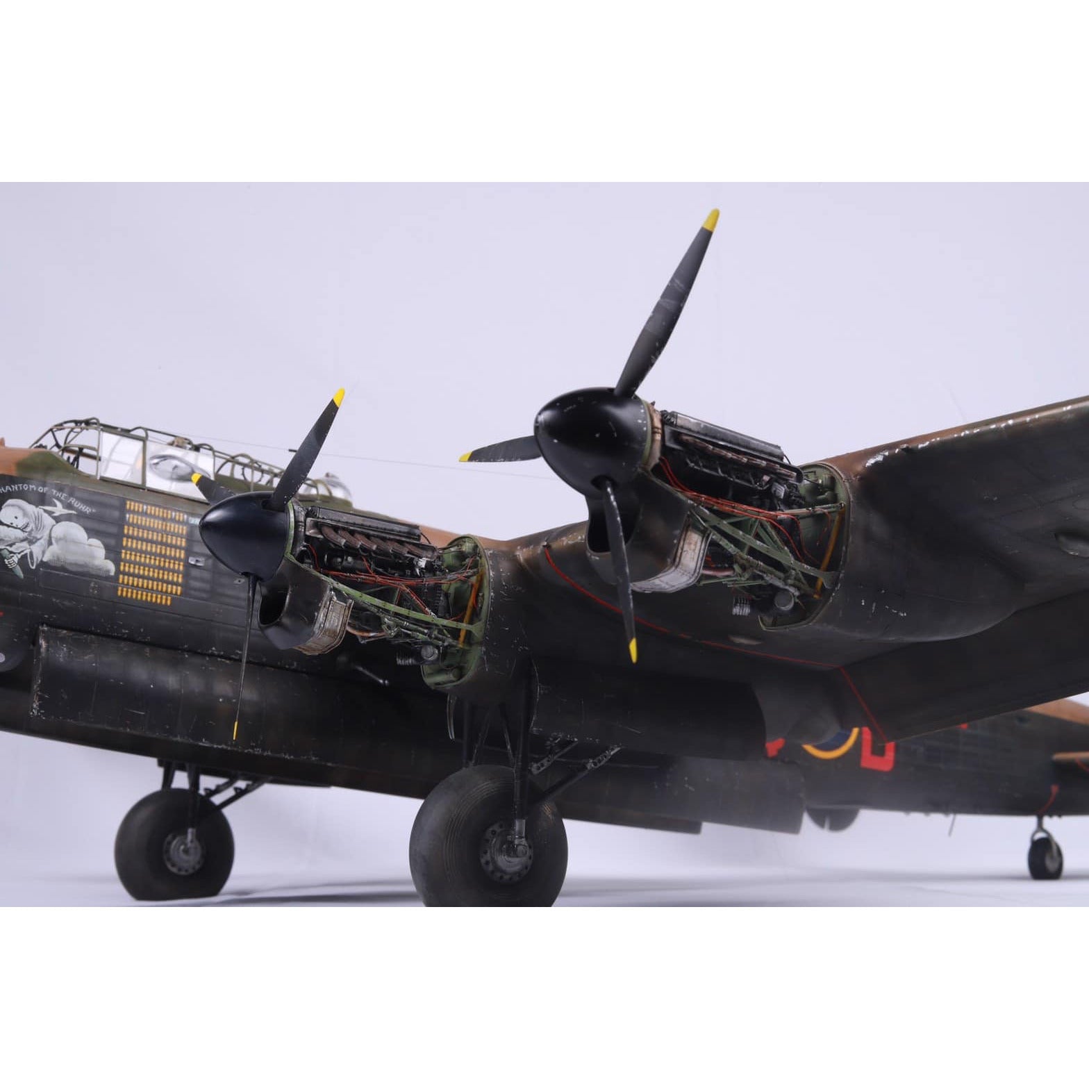 航空機・ヘリコプター BORDER BF-010 AVRO LANCASTER B MK.I/III BorderLancaster2_1000x.jpg?v=