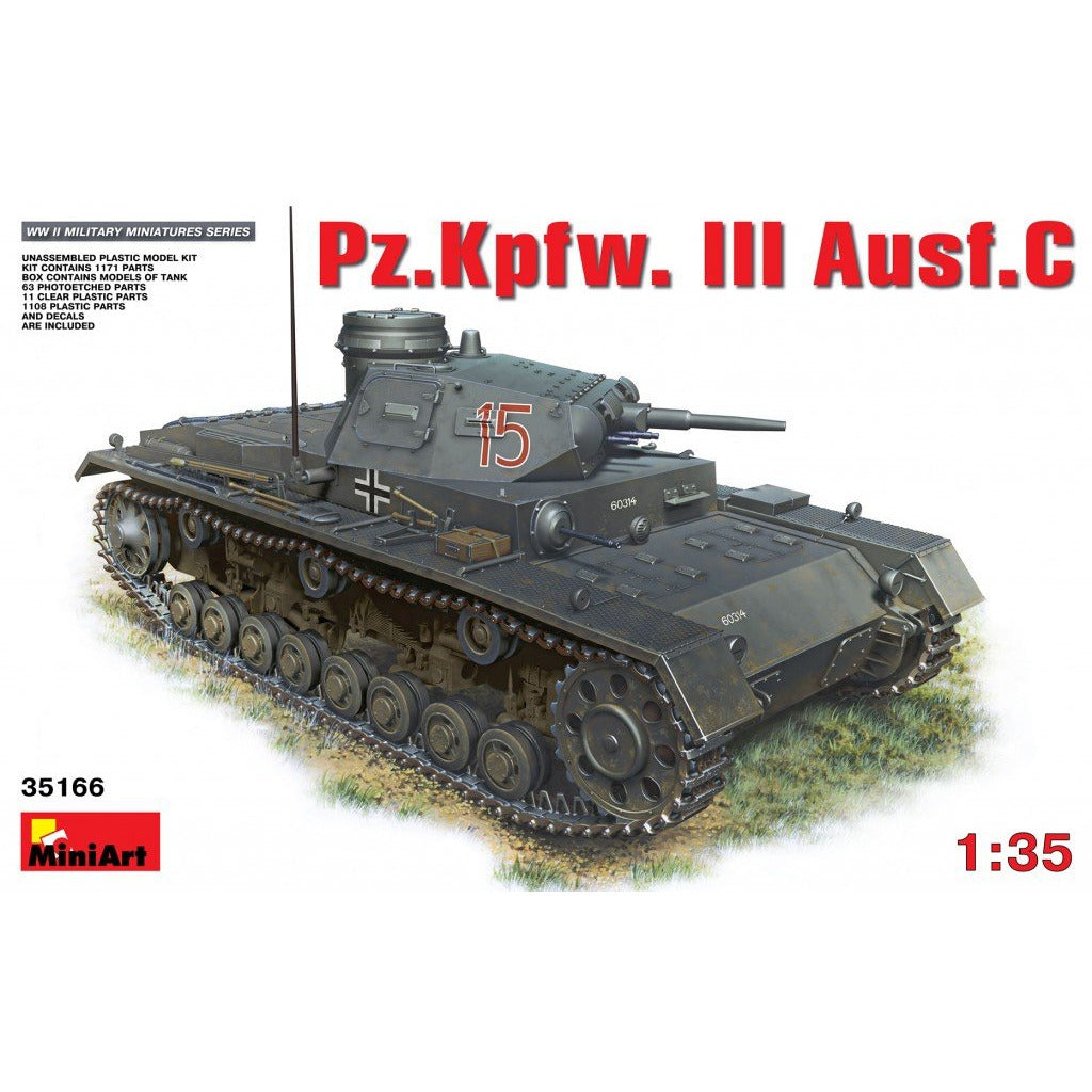 Pz.Kpfw. III Ausf.C 1/35 by Miniart
