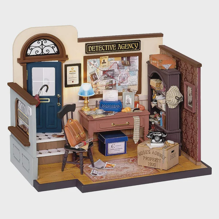 DIY House Mose’s Detective Agency