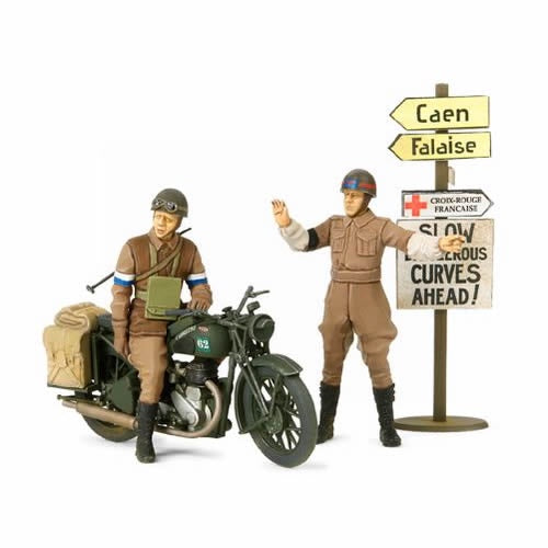 Military Miniatures British BSA M20 Motorcycle w/Military Police 1/35 #35316 by Tamiya