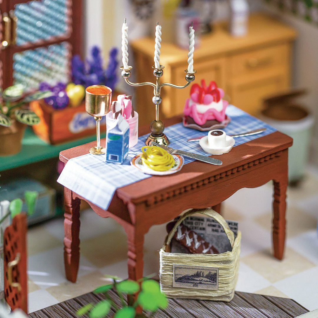 DIY House Charlie's Dining Room  - Wonderful Life Series