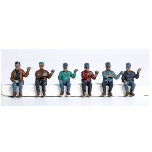 HO Seated Engine Crew Scale Figures