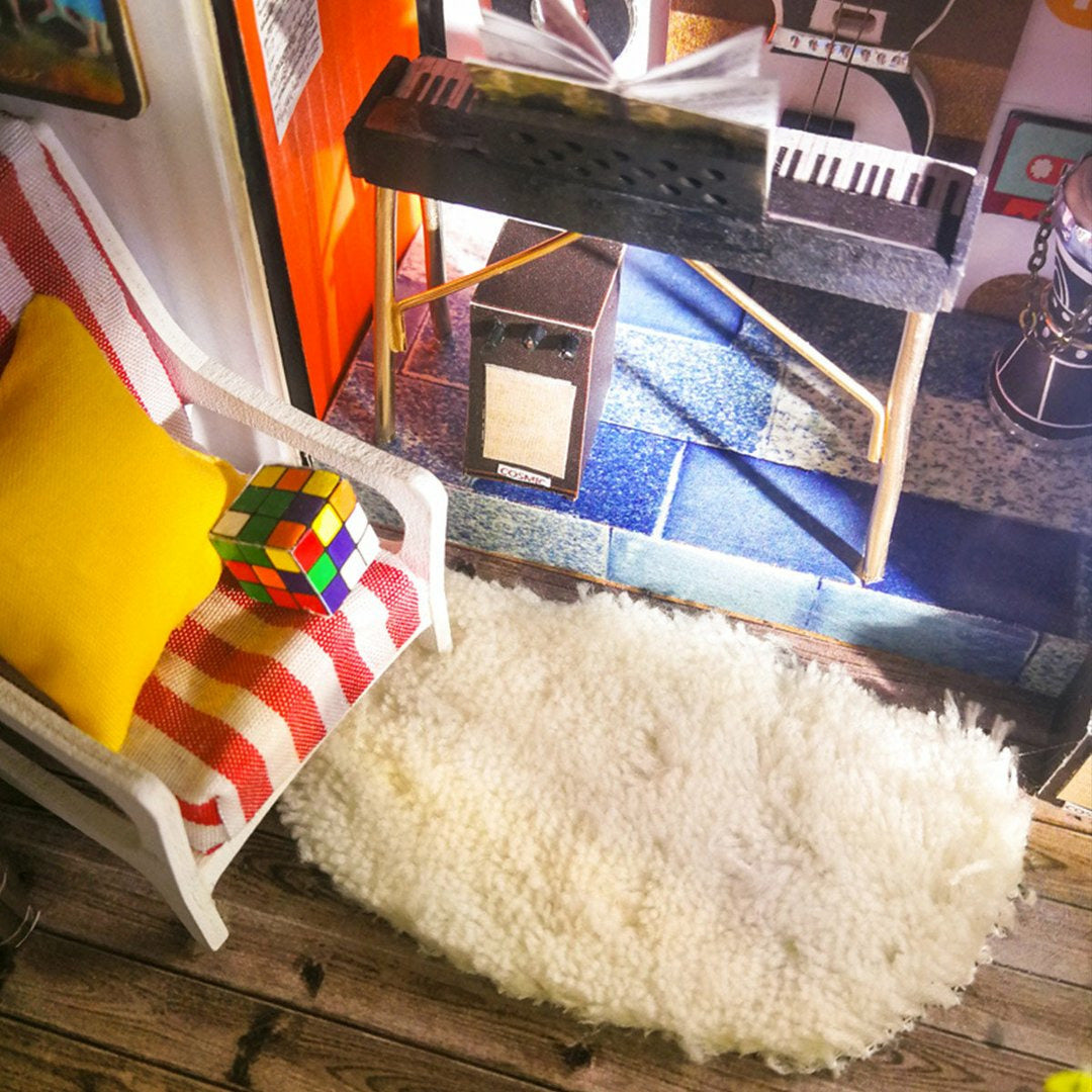 DIY House House Kevin's Studio