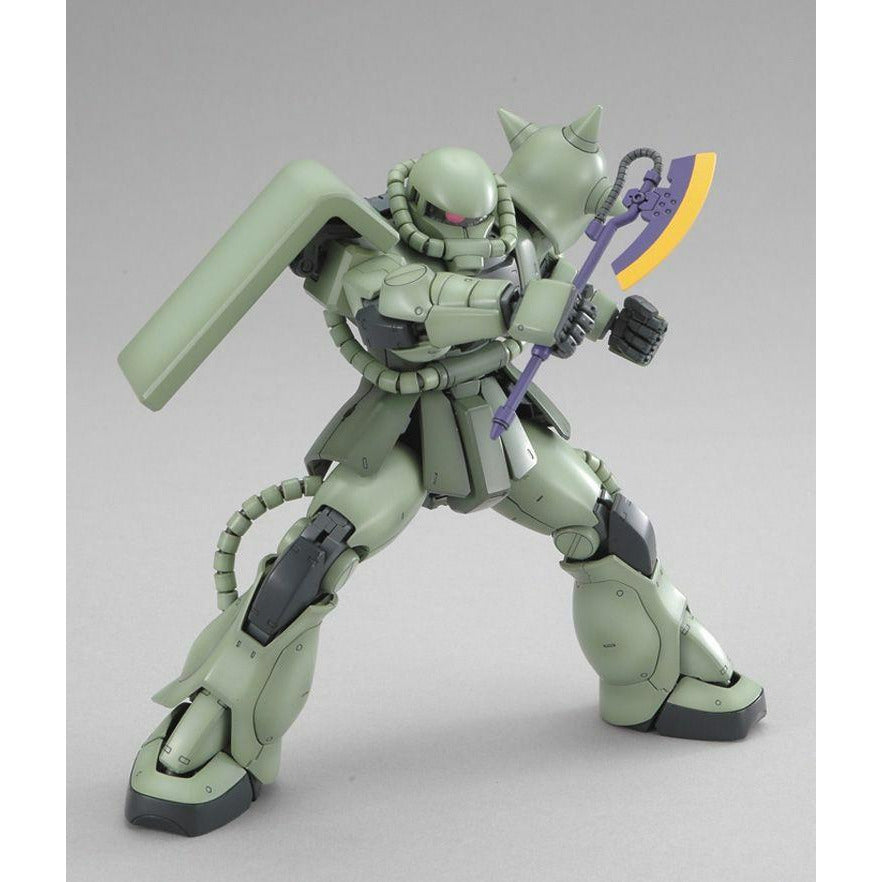 MG 1/100 MS-06 Zaku II (2.0) #5061580 by Bandai