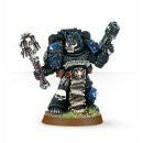 Space Marines: Chaplain with Crozius & Plasma Pistol