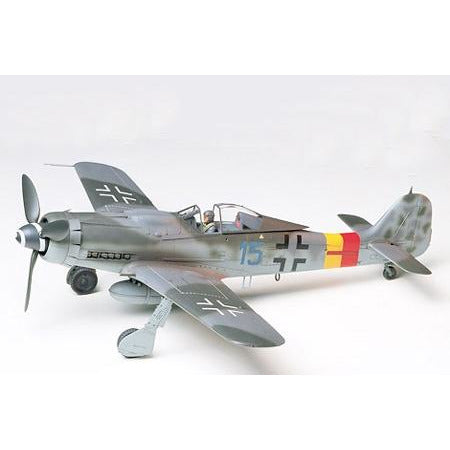 Focke-Wulf Fw190 D-9 1/48 by Tamiya