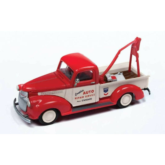 1940's Chevy Tow Truck HO Standard