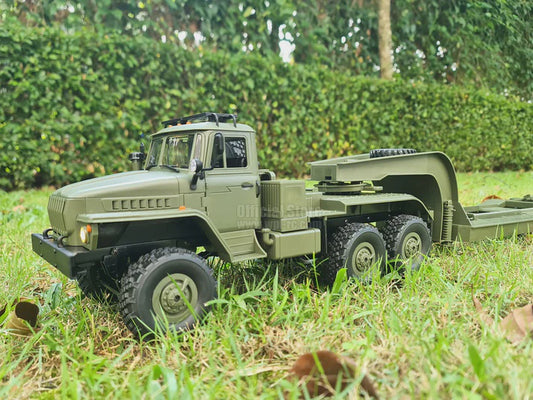 B36-3 Transporter - RTR 1/16
