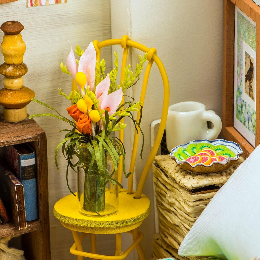 DIY House Alice's Dreamy Bedroom