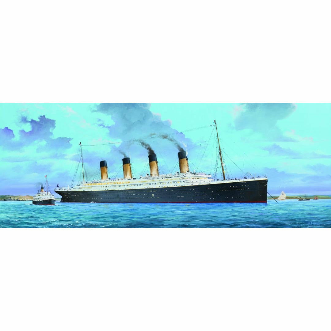 Titanic with LED Light Set 1/200 Model Ship Kit #3719 by Trumpeter