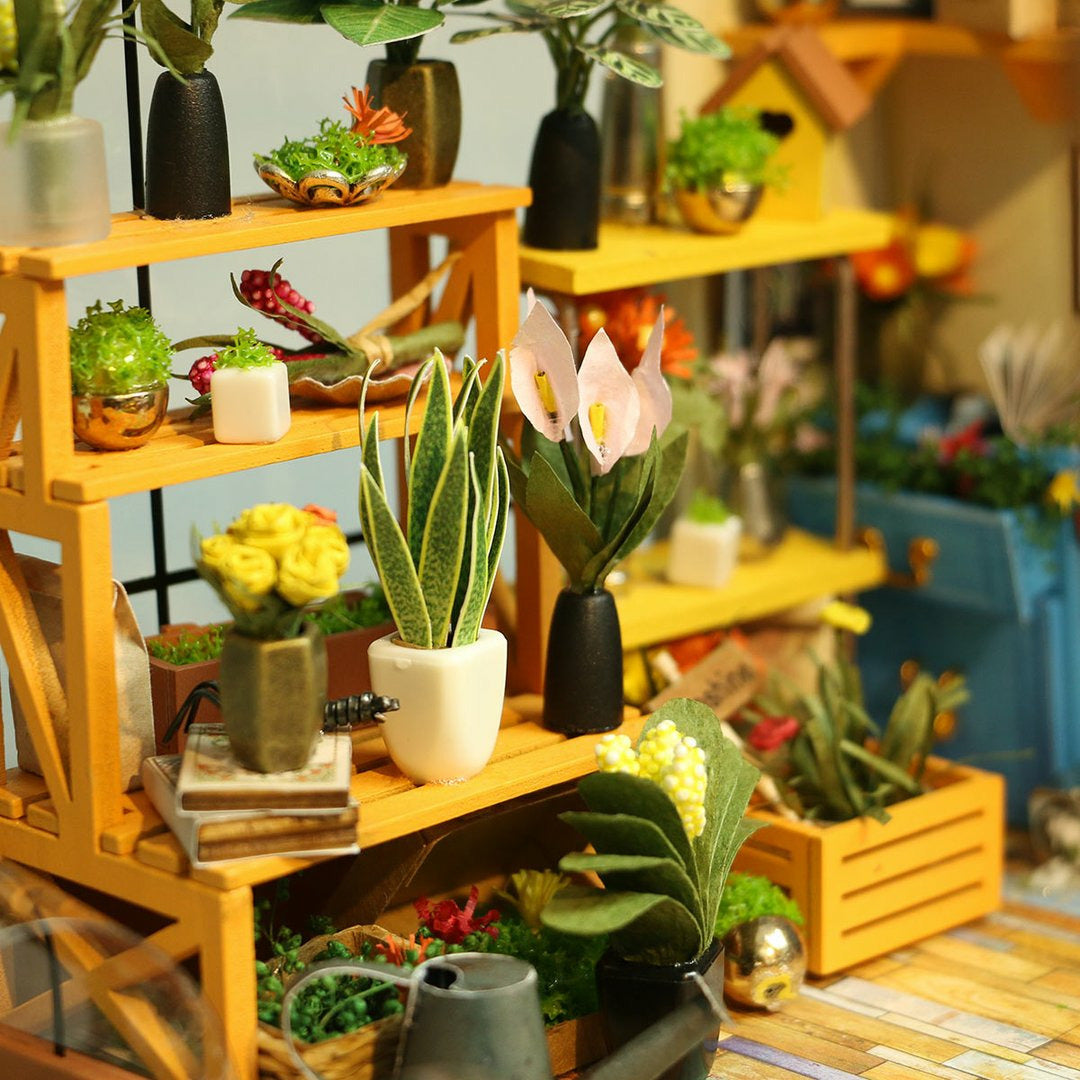 DIY House Cathy's Flower House