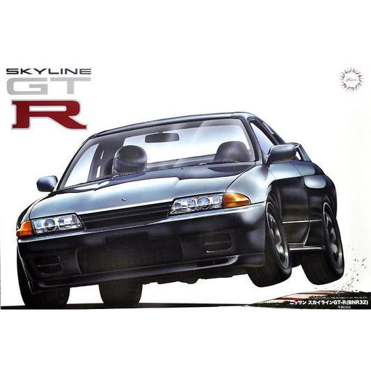Nissan Skyline GT-R(BNR32) 1/12 Model Car Kit #141756 by Fujimi